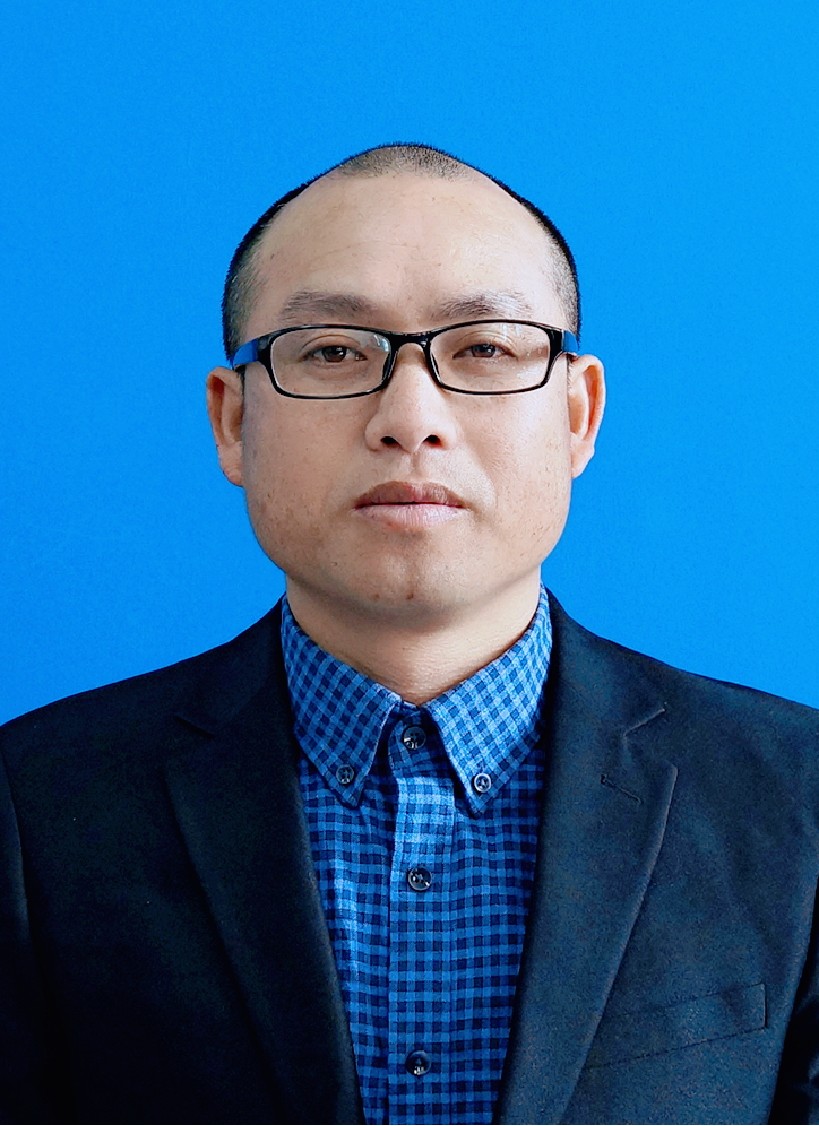 黄志旁